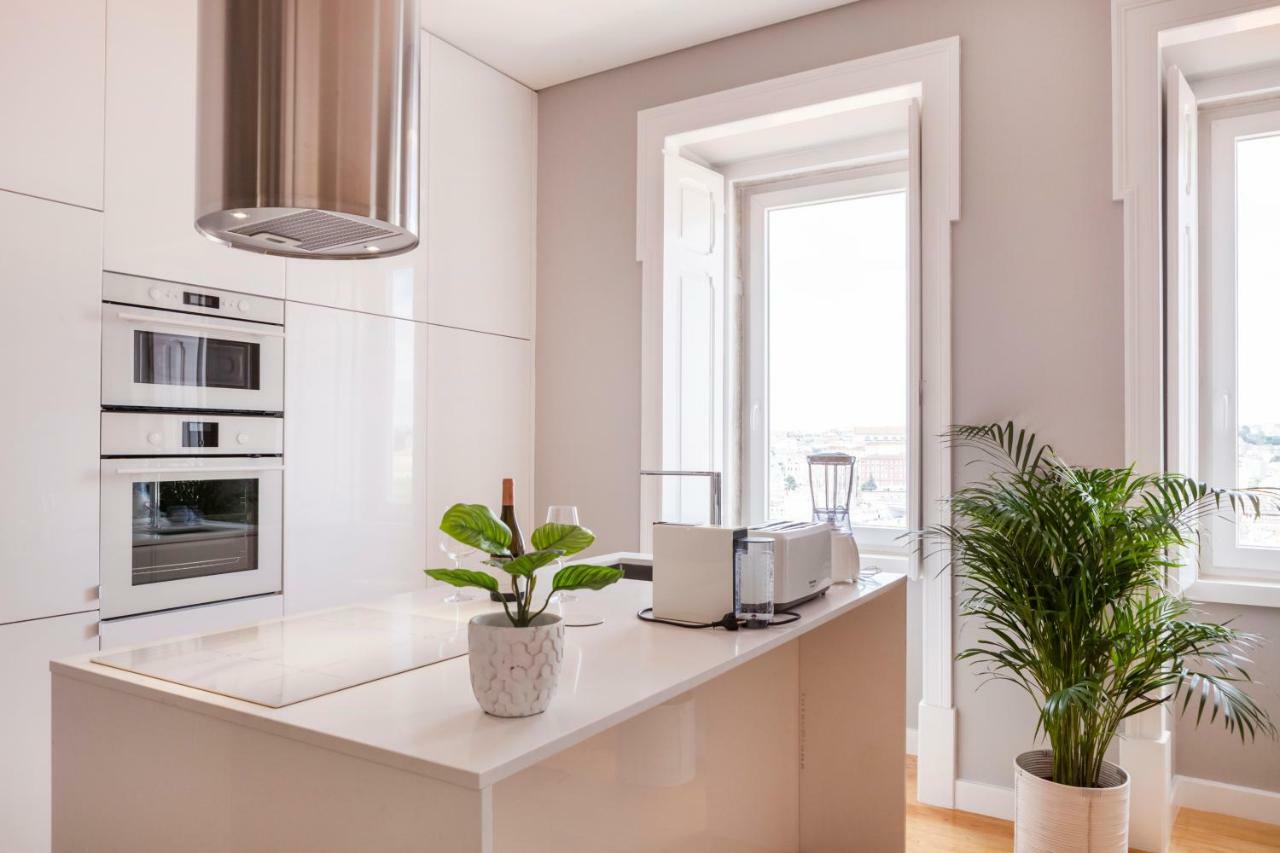 Apartamento Breath-taking River & View Stunning 3 Bedrooms & 3 Bathrooms With Ac Alfama Castle District 1st Floor Lisboa