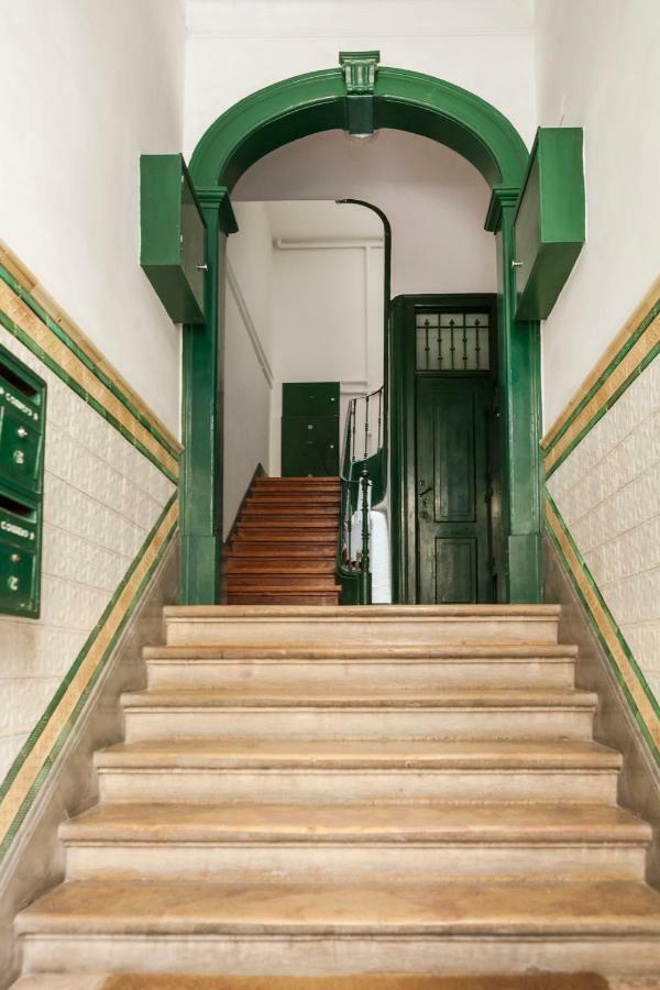 Apartamento Breath-taking River & View Stunning 3 Bedrooms & 3 Bathrooms With Ac Alfama Castle District 1st Floor *