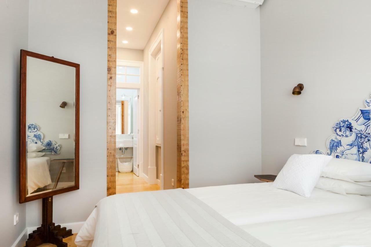Breath-taking River & View Stunning 3 Bedrooms & 3 Bathrooms With Ac Alfama Castle District 1st Floor