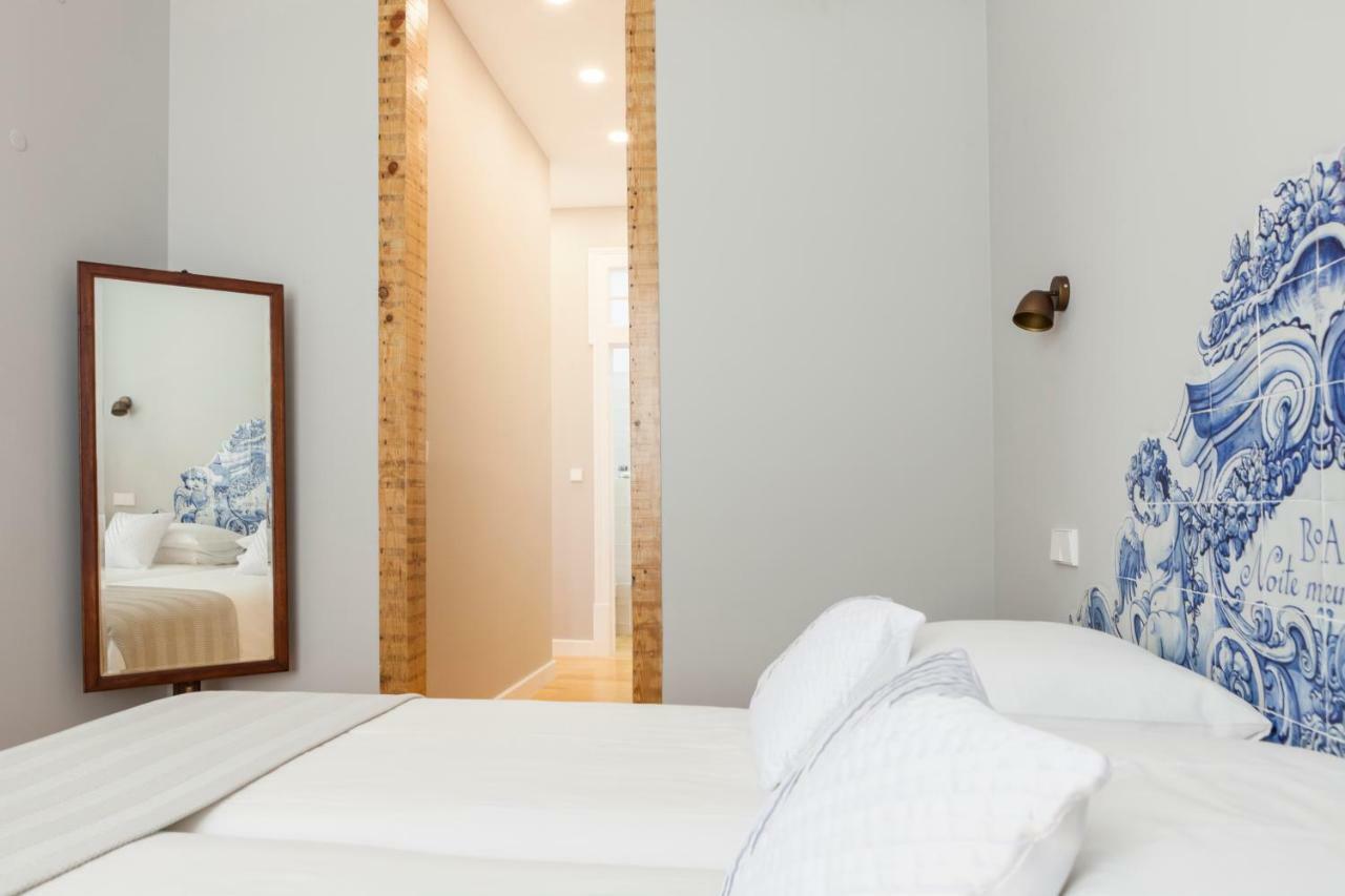 Breath-taking River & View Stunning 3 Bedrooms & 3 Bathrooms With Ac Alfama Castle District 1st Floor *